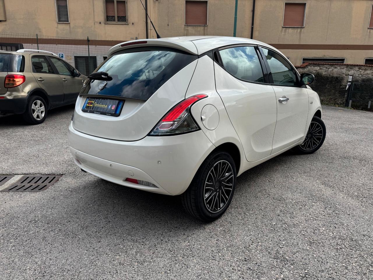 Lancia Ypsilon 1.2 70CV GOLD