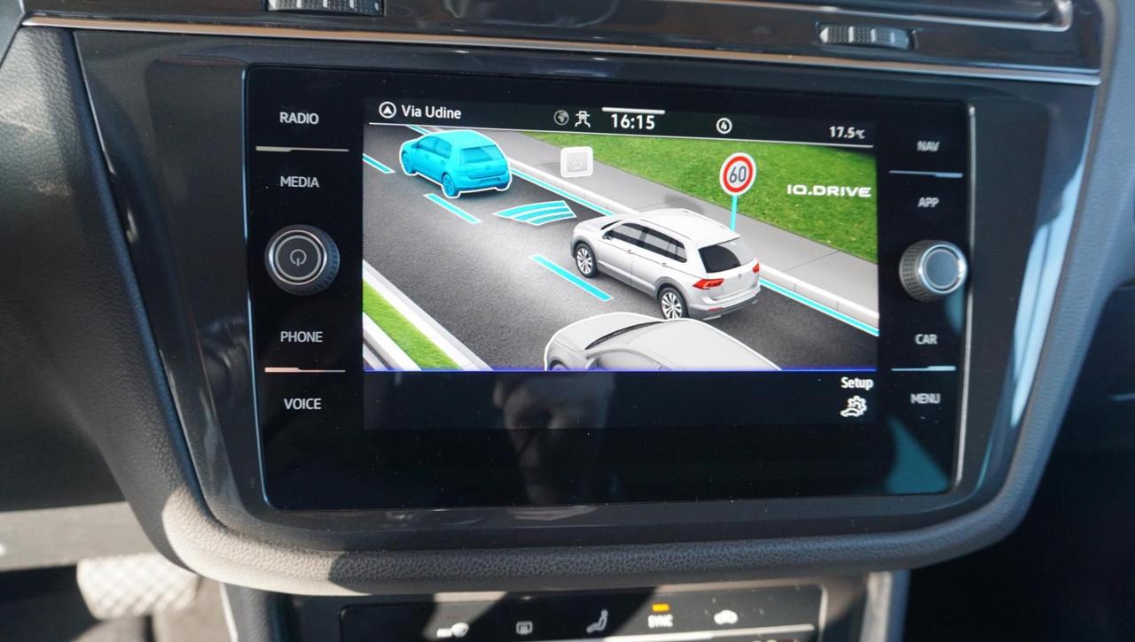 Volkswagen Tiguan 2.0 TDI 150 CV SCR DSG Elegance