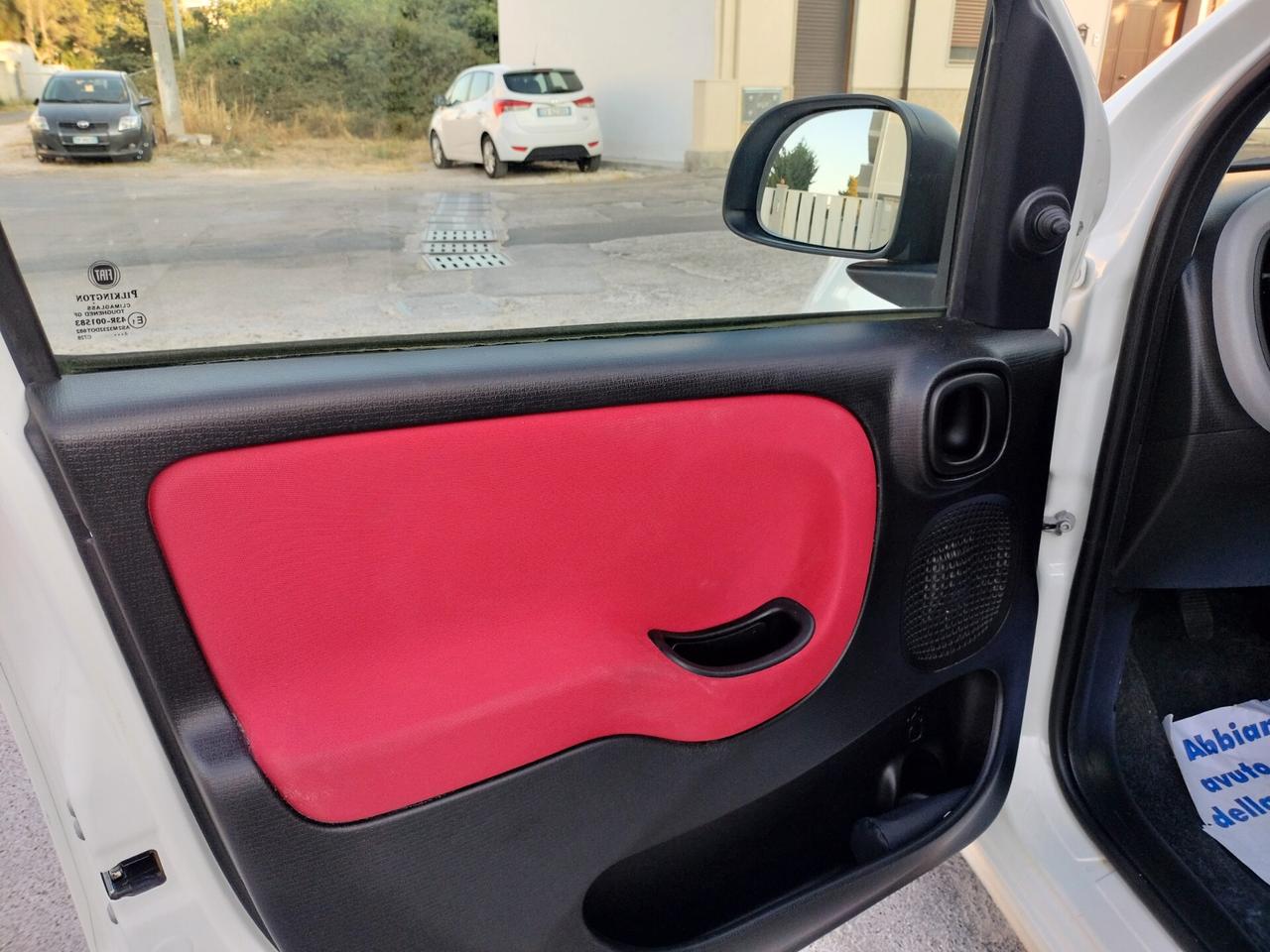 Fiat Panda 1.2 EasyPower Lounge GPL casa madre