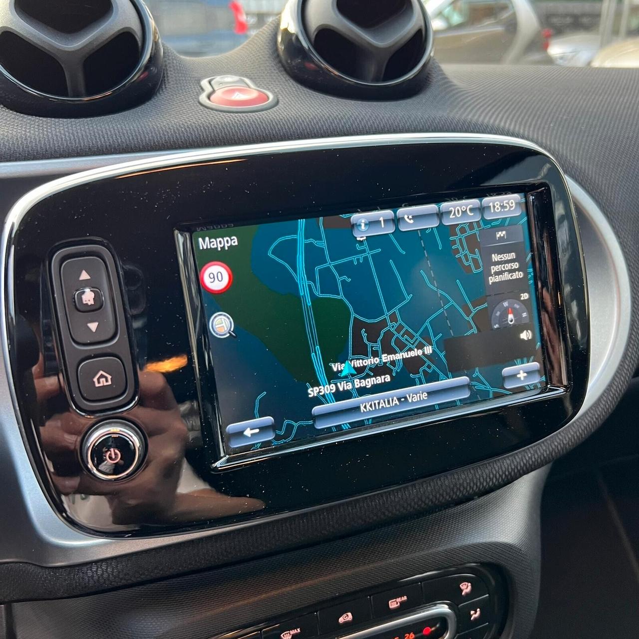 Smart ForFour 0.9 90CV PASSION TWINAMIC F1 NAVI LED UFF MERCEDES