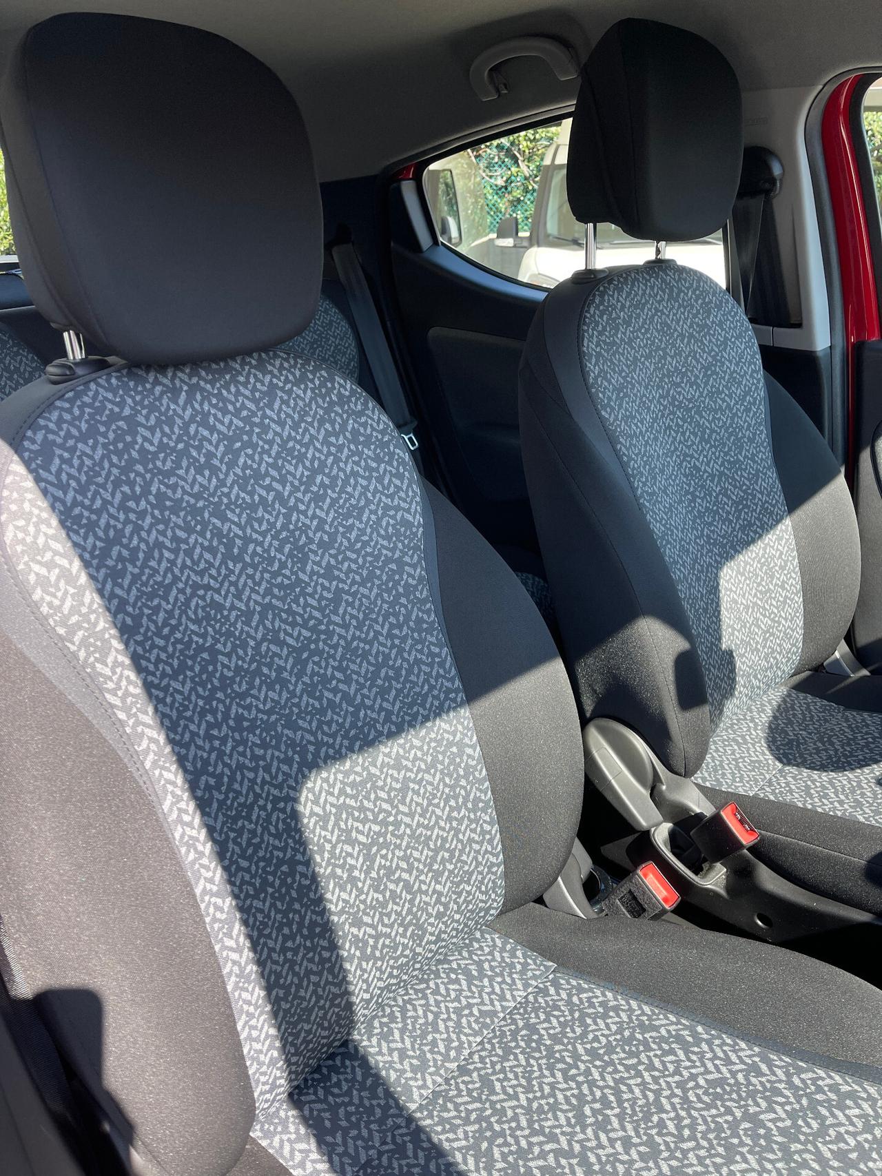 Lancia Ypsilon 1.0 hybrid Silver s