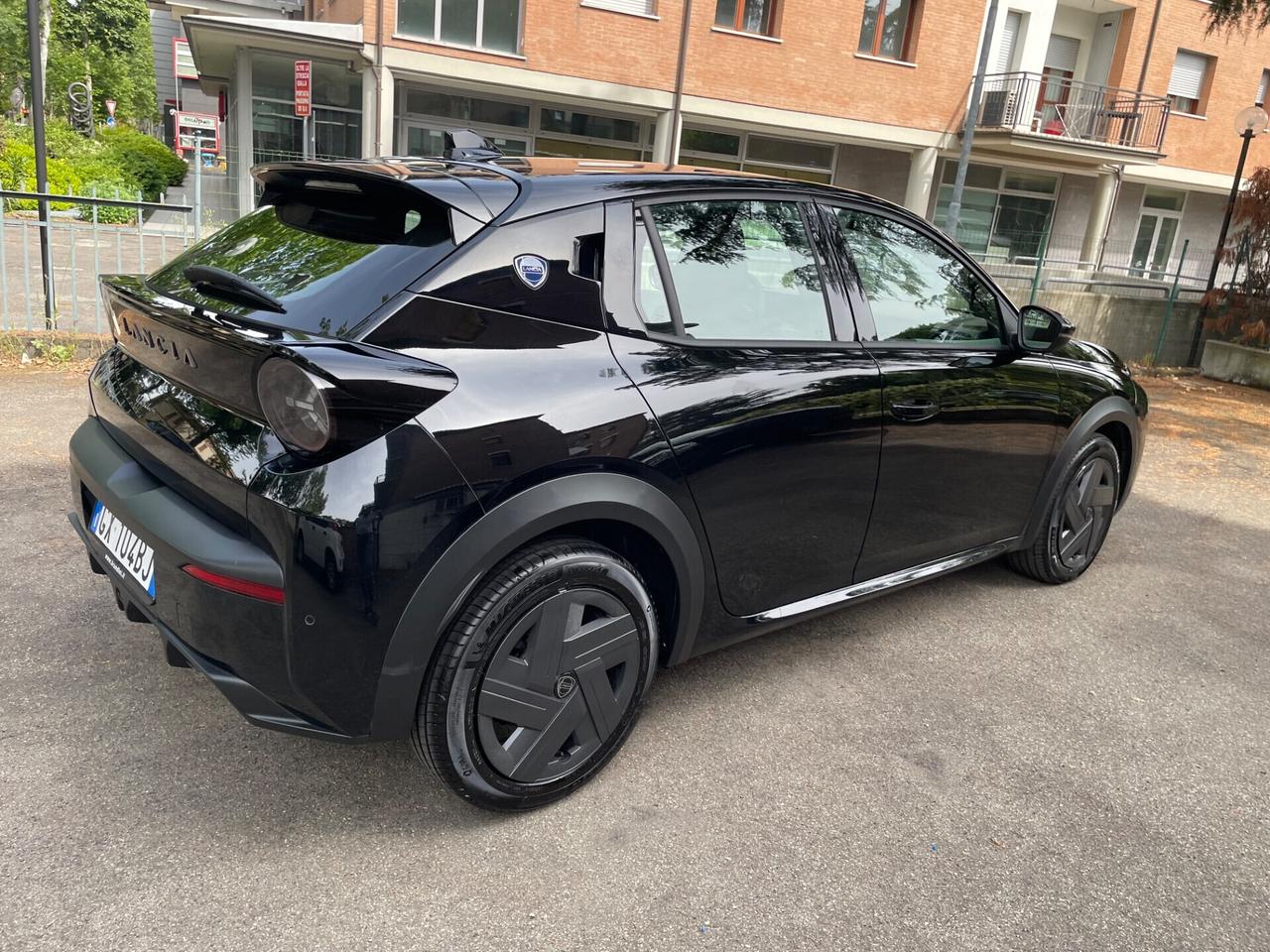 Lancia Ypsilon Hybrid e-DCT PREZZO VERO