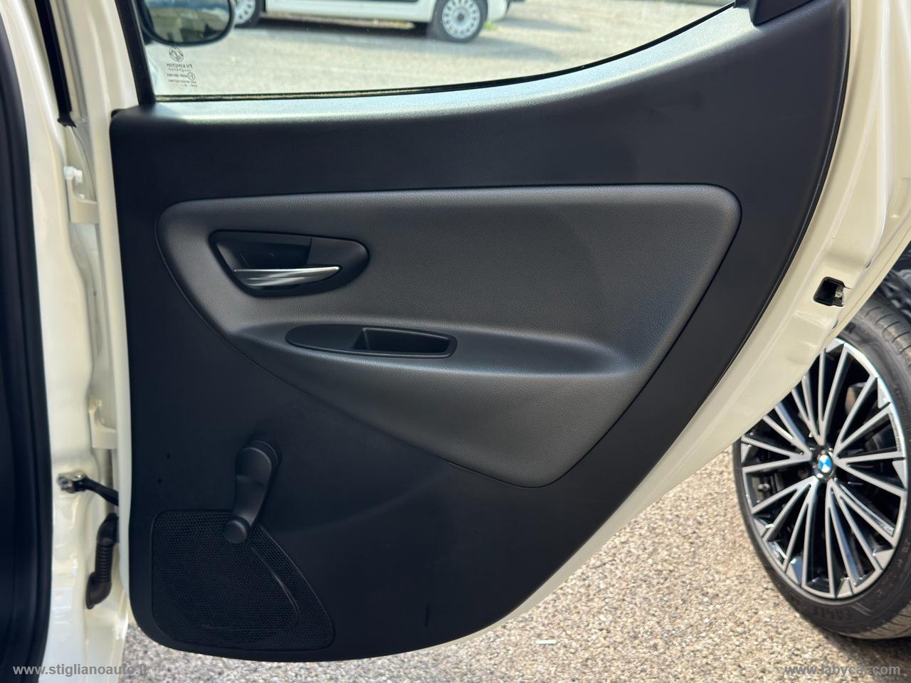 LANCIA Ypsilon 1.2 69 CV 5p. GPL Ecochic GOLD !!!!!UNICO PROPIETARIO!!!!!!