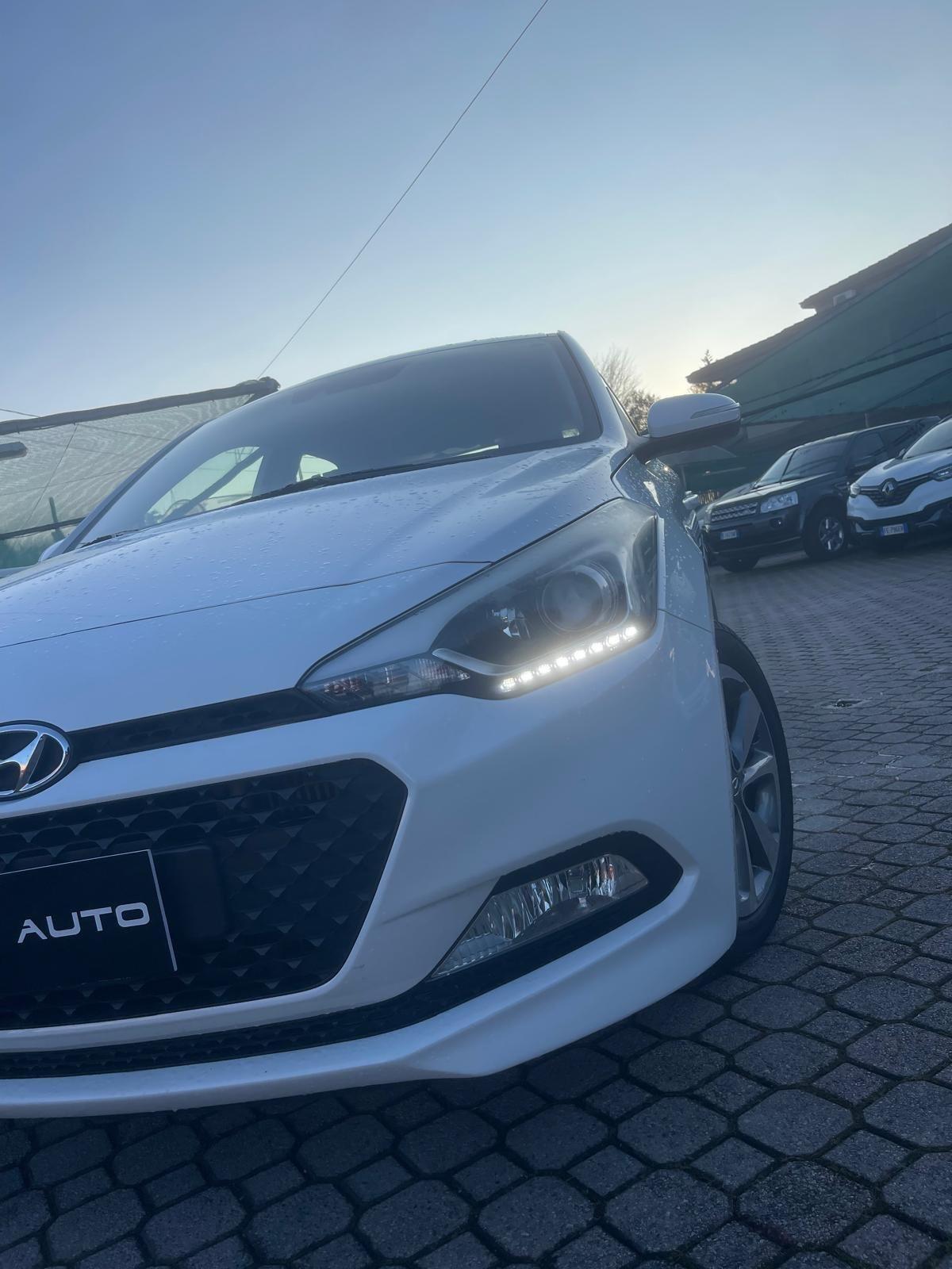 Hyundai i20 1.4 CRDi 5p. Active Login