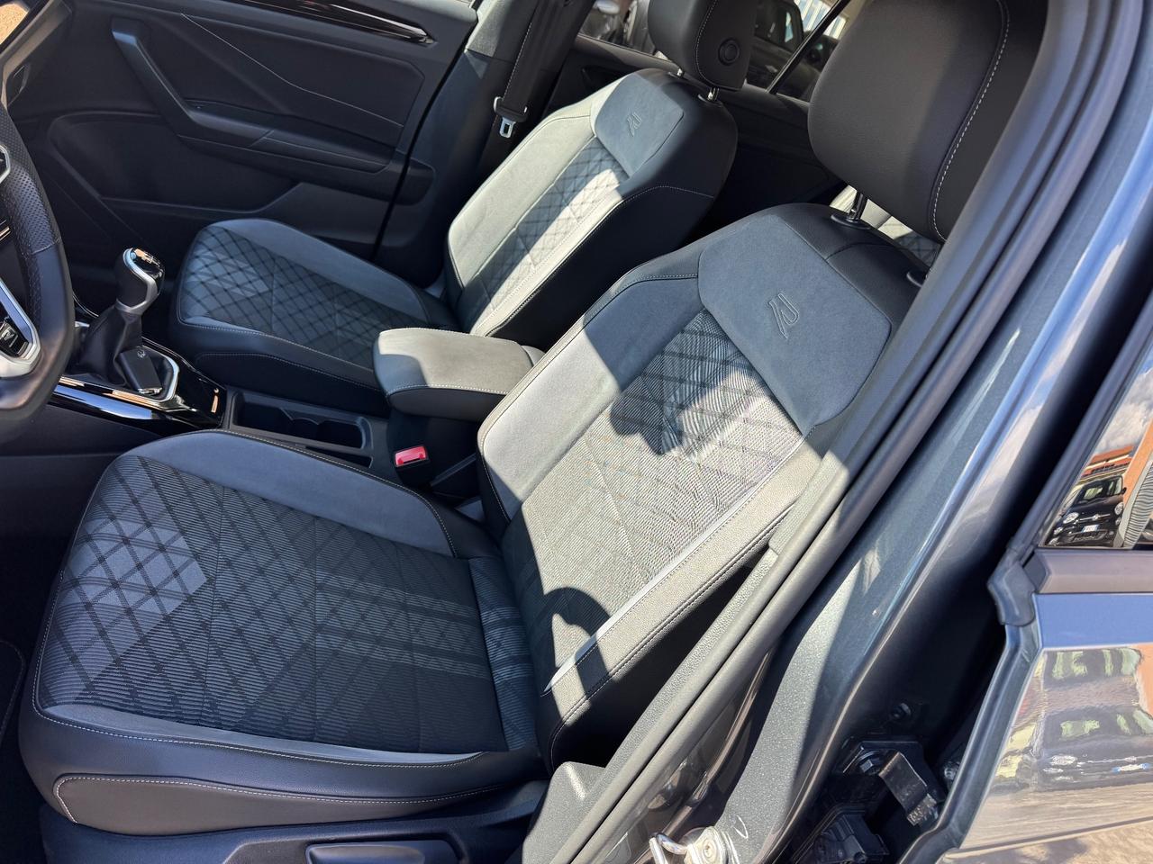 Volkswagen T-Roc 2.0 TDI SCR R-Line