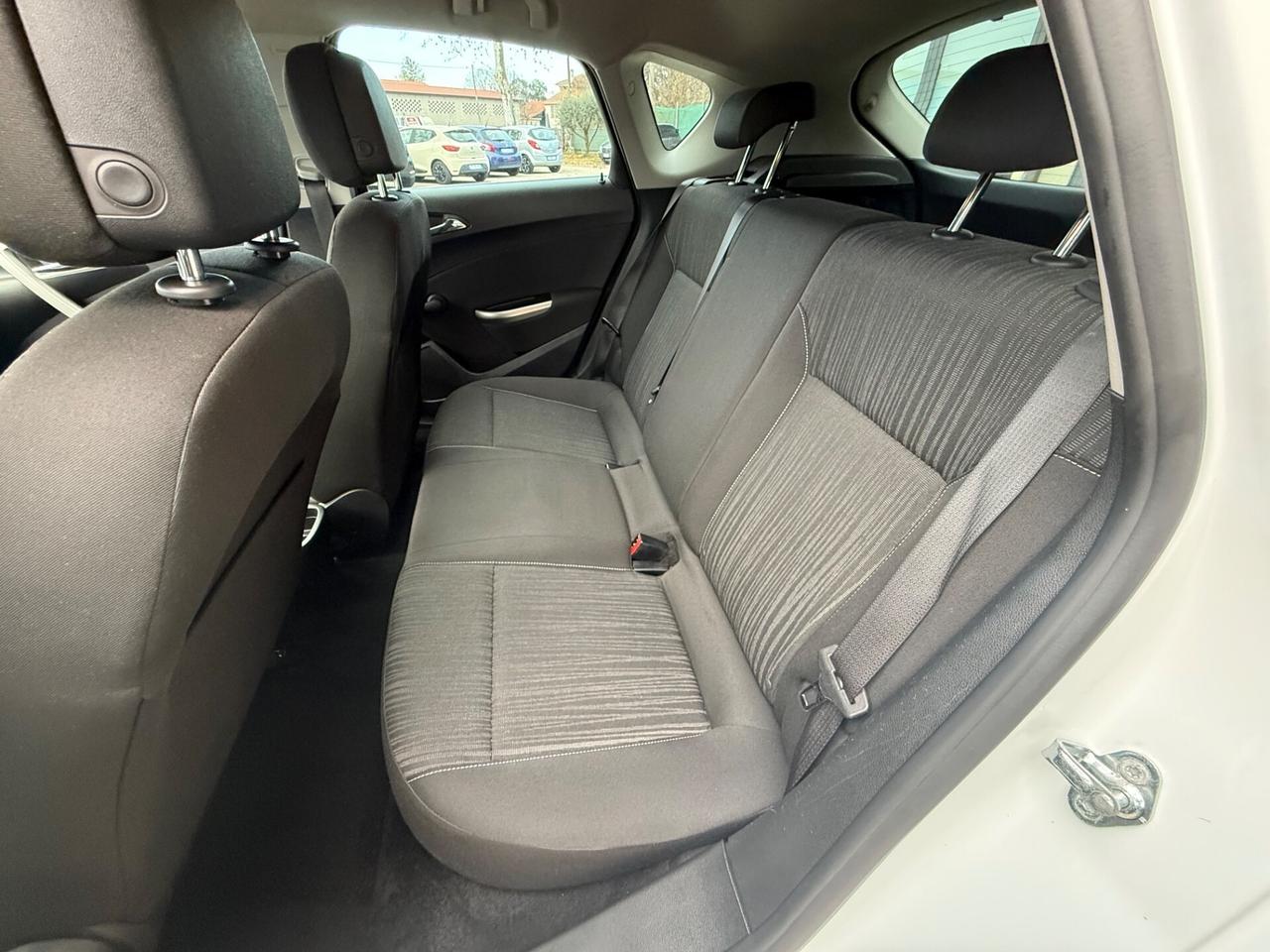 Opel Astra 1.4 100CV 5 porte Elective