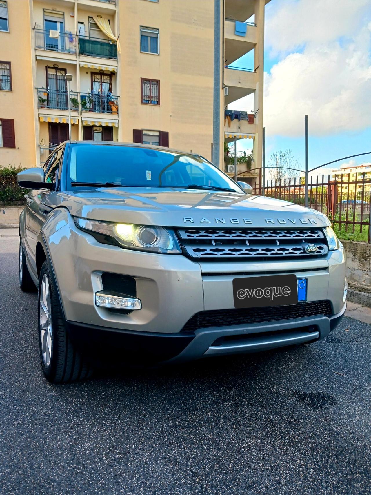 Land Rover Range Rover Evoque Range Rover Evoque 2.2 TD4 5p. Dynamic