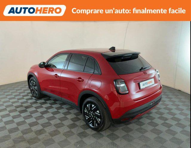 FIAT 600e Red