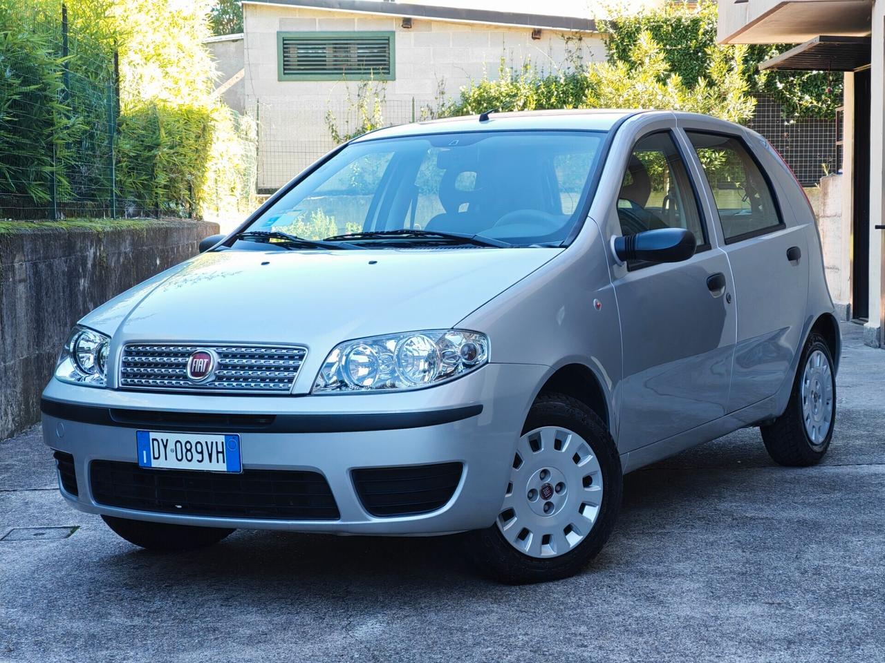 Fiat Punto 1.2 BENZINA 60cv / 30.630km / Unipro