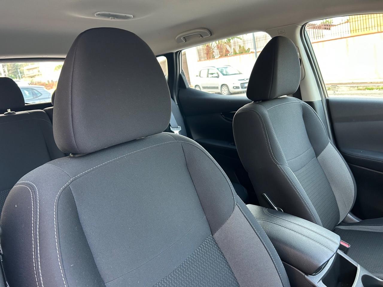 Nissan Qashqai 1.5 dCi unico proprietario