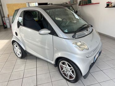 Smart ForTwo 700 coupé pure