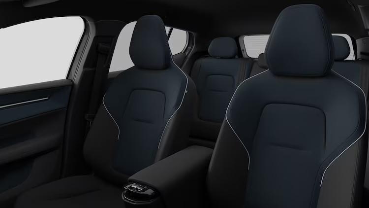 VOLVO EX30 Plus P5 Long Range Electric