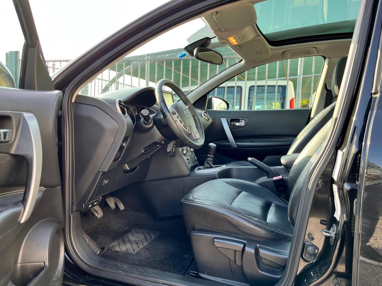 Nissan Qashqai 2.0 dCi DPF Tekna