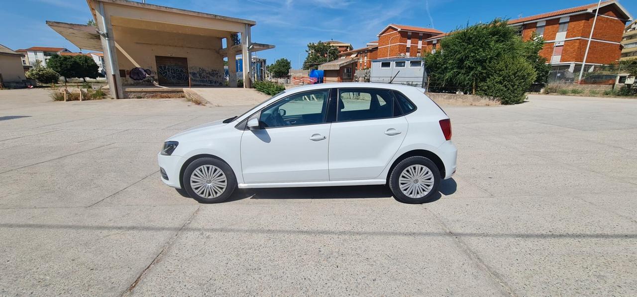 Volkswagen Polo 1.0 MPI 5p. Trendline