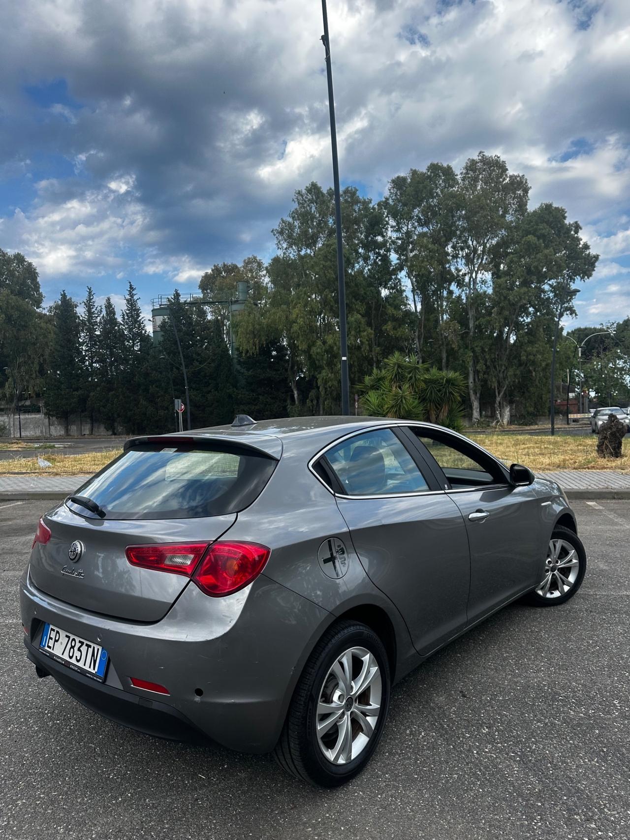 Alfa Romeo Giulietta 1.4 Turbo 120 CV GPL Distinctive