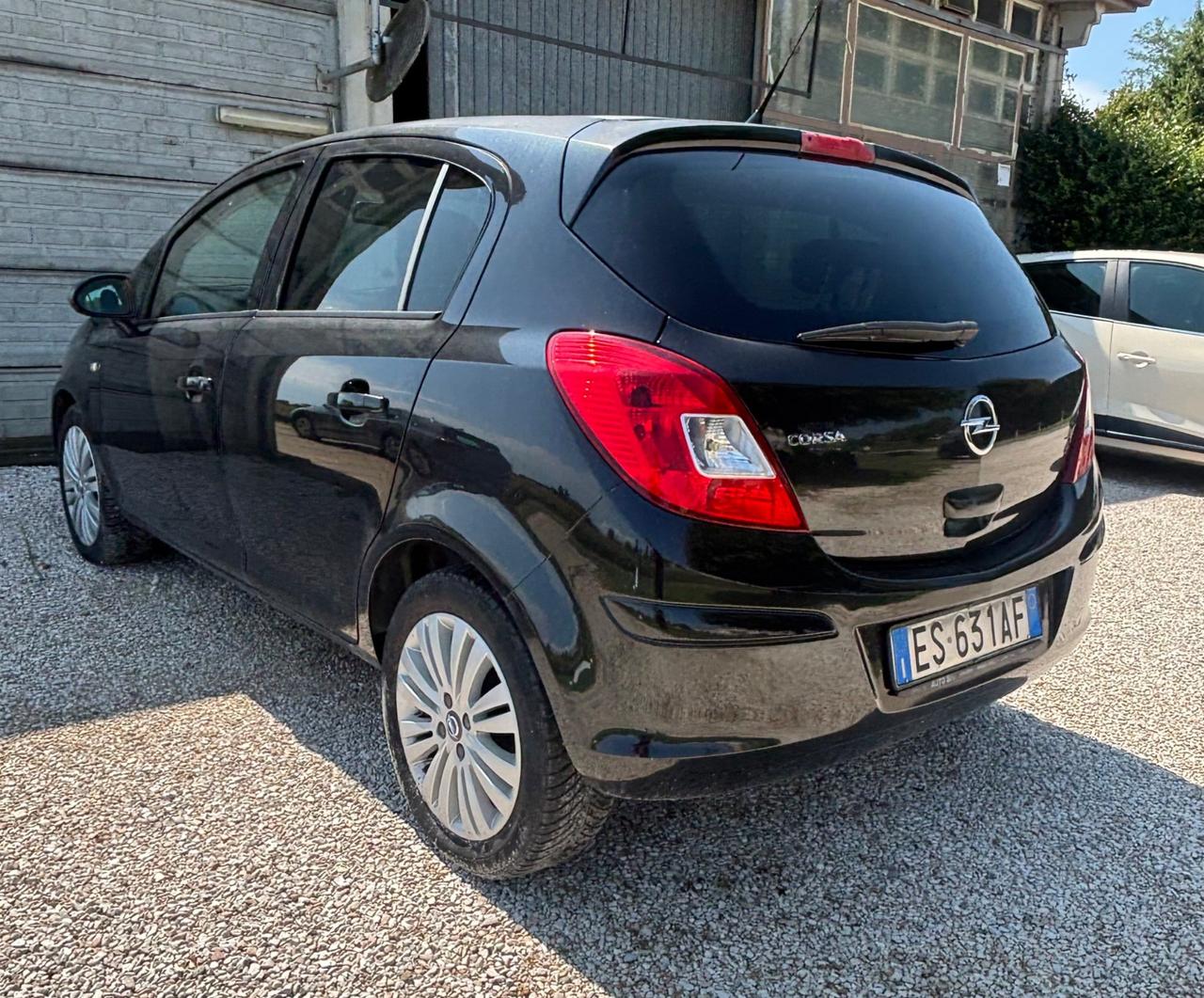 Opel Corsa 1.2 85CV 5 porte GPL-TECH Ecotec