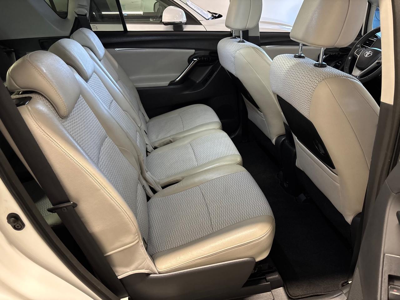 Toyota Verso 1.6 D-4D | 7 POSTI |