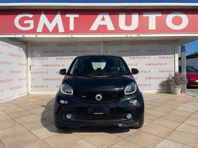 SMART ForTwo BRABUS 0.9 TWINAMIC TURBO XCLUSIVE NAVI LED