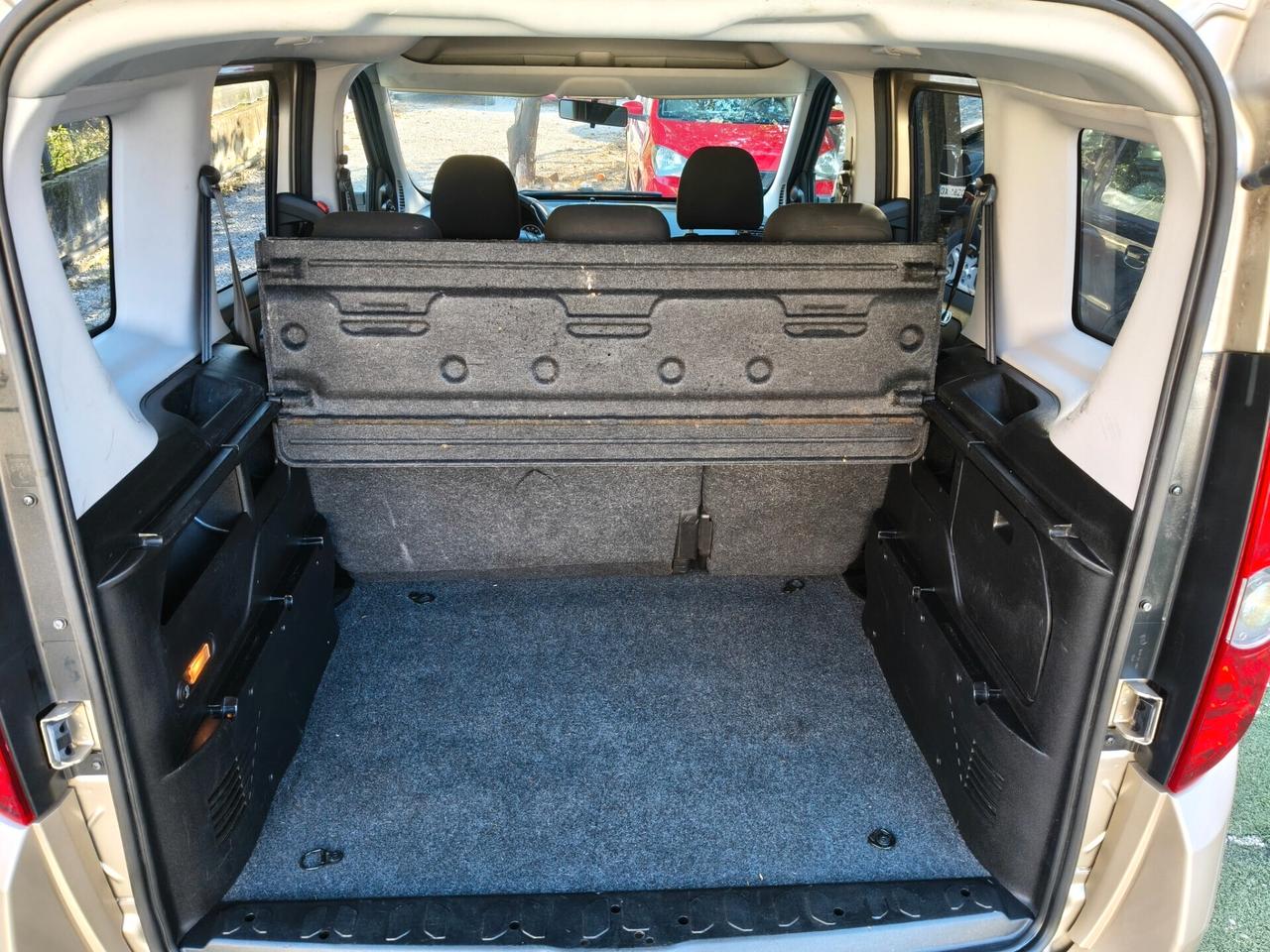 Fiat Doblo Doblò 1.4 Natural Power Emotion 5 POSTI