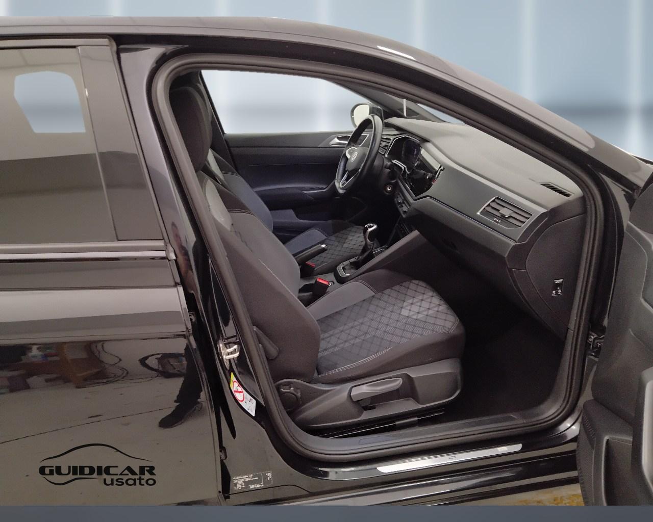 VOLKSWAGEN Taigo - Taigo 1.0 tsi R-Line 110cv