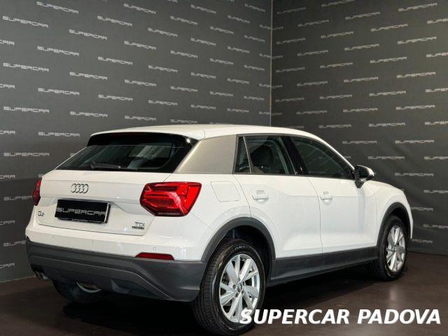 AUDI Q2 2.0 TDI quattro S tronic Business