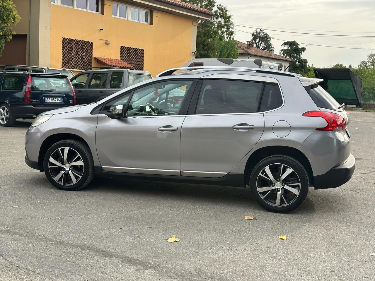Peugeot 2008 PureTech Turbo 110 S&S Black Matt