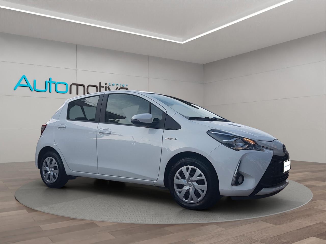 Toyota Yaris 1.5 Hybrid 5 porte Business