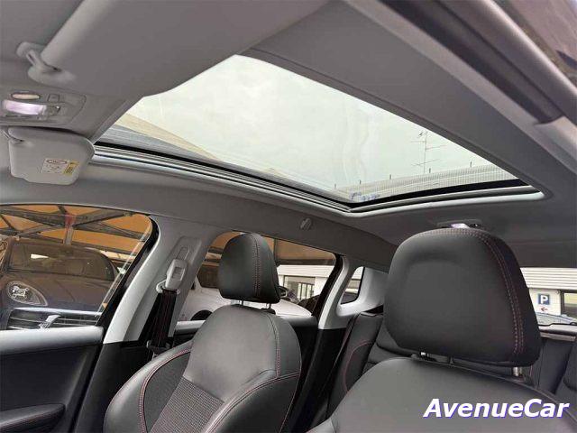 PEUGEOT 2008 1.2 puretech Gt Line AUTOMATICA TETTO PANORAMICO