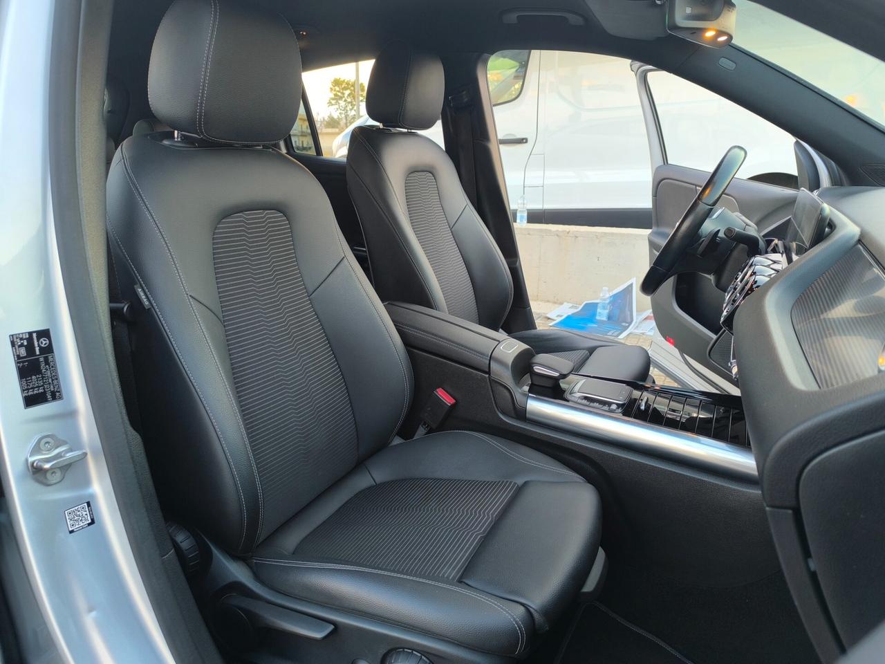 MERCEDES-BENZ GLA 200 D 150cv AUTOMATIC SPORT PLUS
