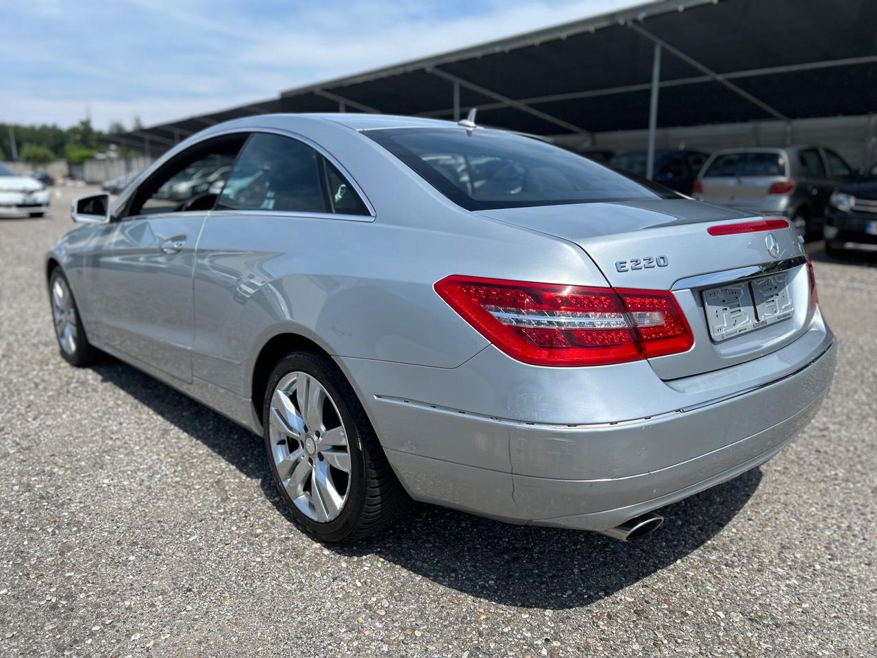 Mercedes-benz E 220 CDI BlueEFFICIENCY coupè