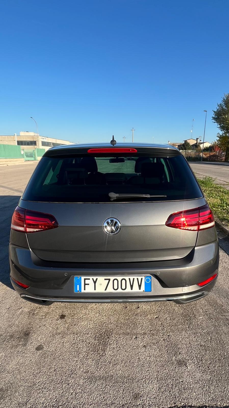 Volkswagen Golf 1.6 TDI 115 CV 5p. Highline BlueMotion Technology