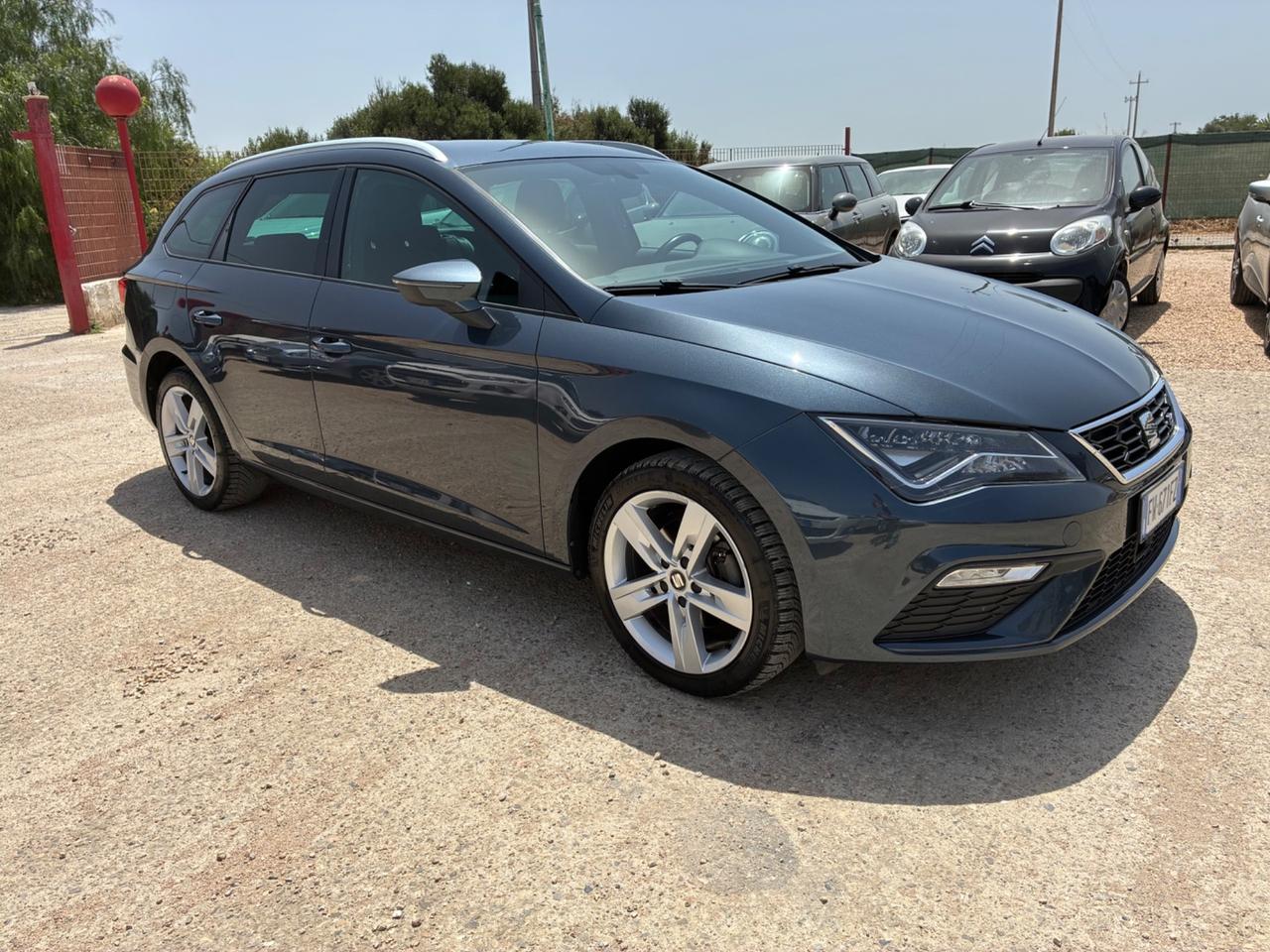 Seat Leon 1.6 TDI 115 CV DSG 5p. Business
