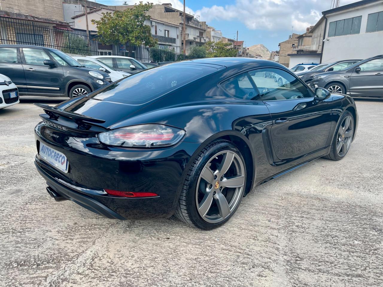 Porsche 718 Spyder Cayman 2.0