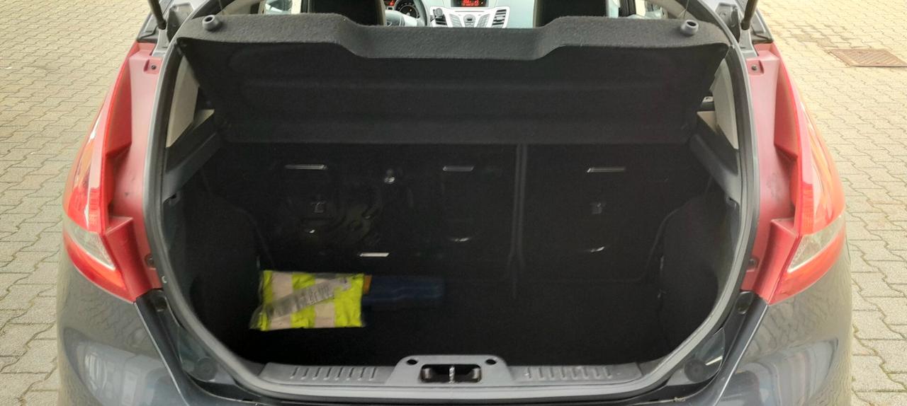 Ford Fiesta 1.2 16v Titanium E5 NeopatentatiOK