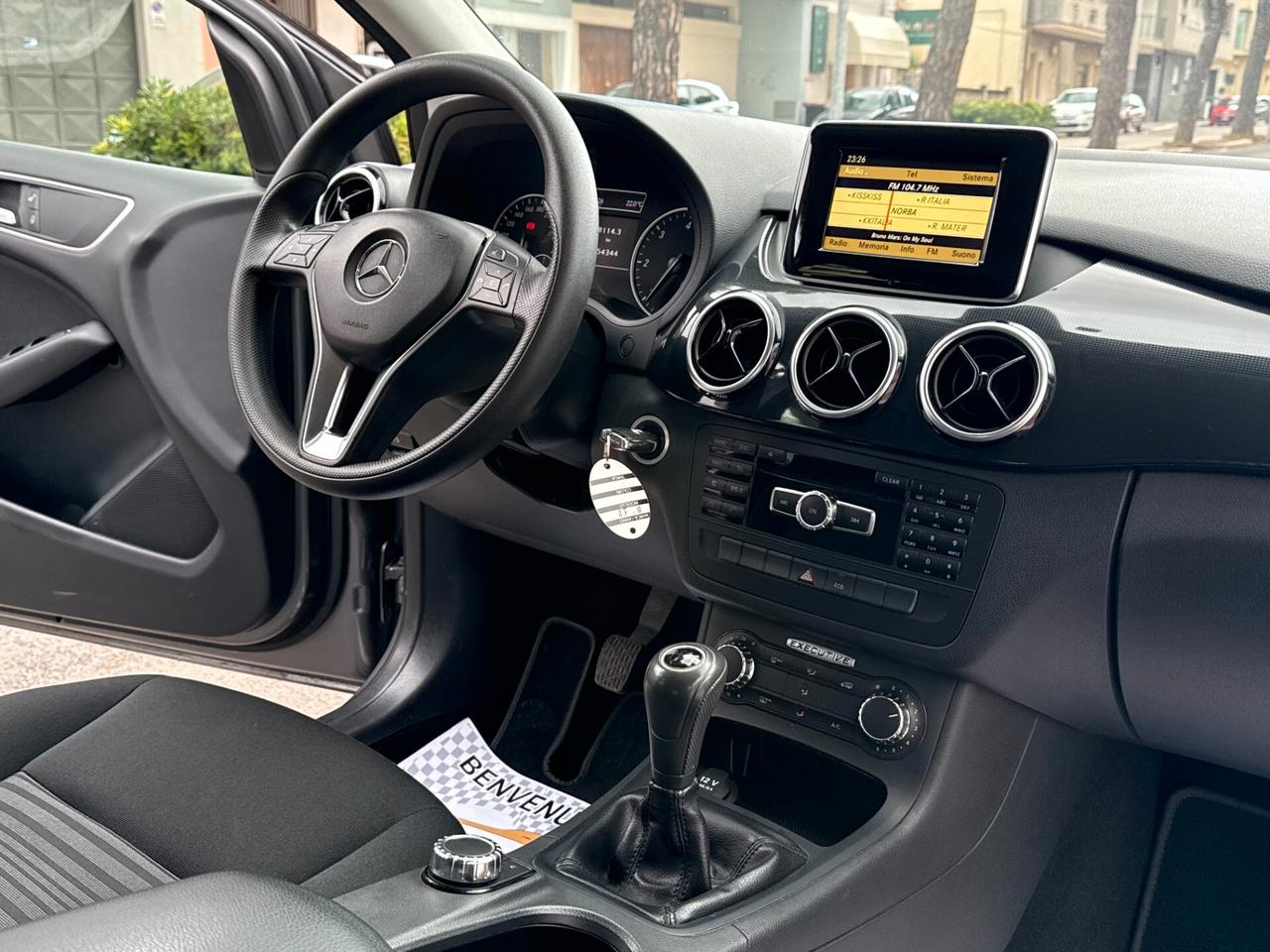 Mercedes B 180CDI BlueEFFICIENCY Executive - 2012