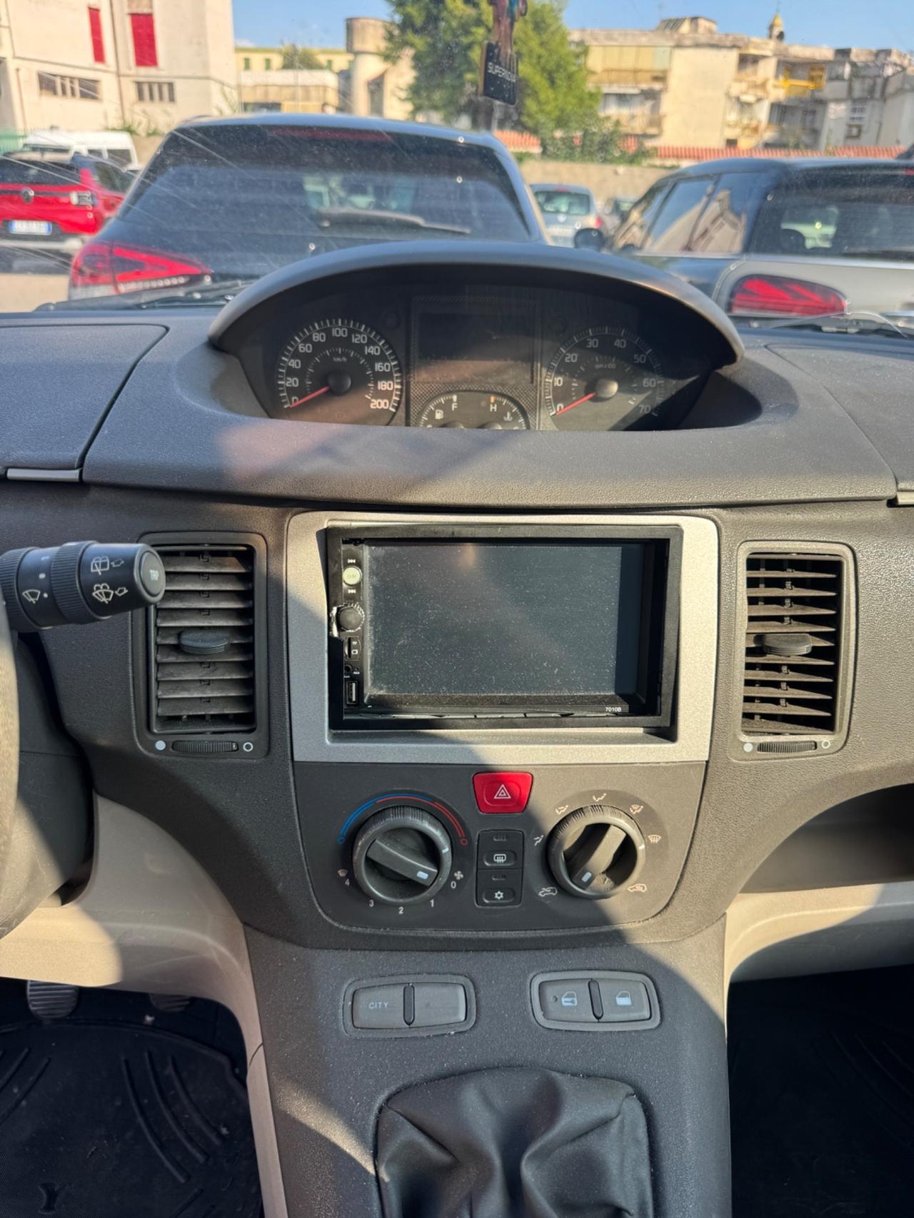 Fiat Idea 1.3 Multijet 16V Active