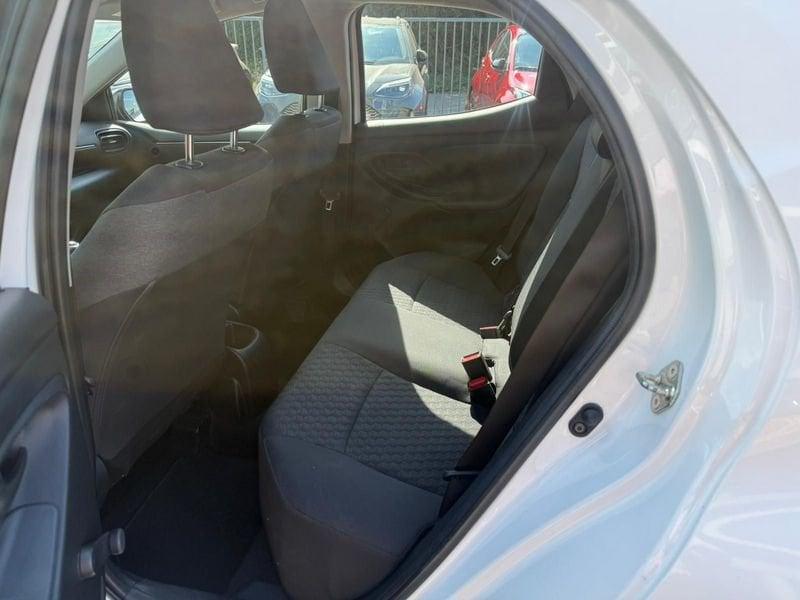 Toyota Yaris 1.0 Active MY22
