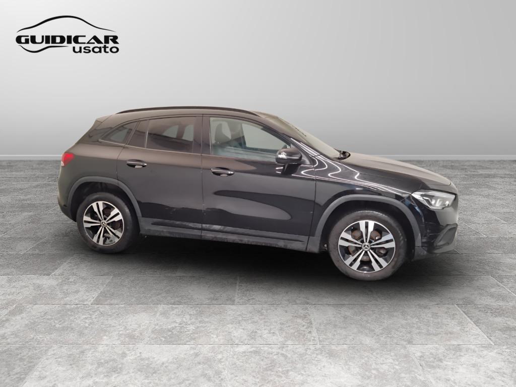 Mercedes-Benz GLA-H247 2020 - GLA 180 d Sport Plus auto