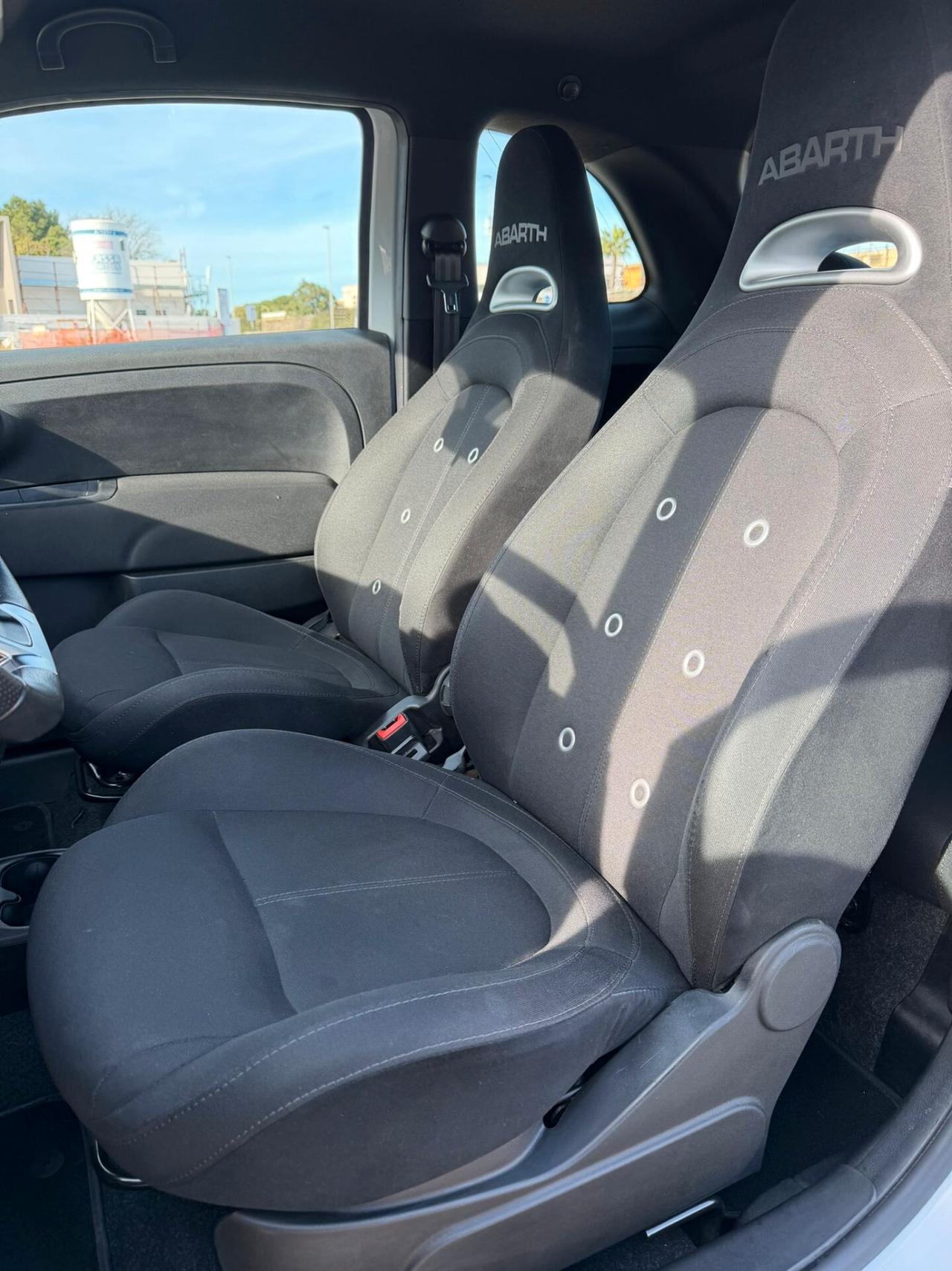 Abarth 595 1.4 Turbo T-Jet 145 CV MTA