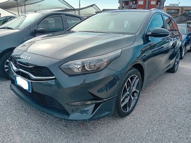 Kia Ceed 1.6 CRDi 136 CV MHEV DCT SW Business
