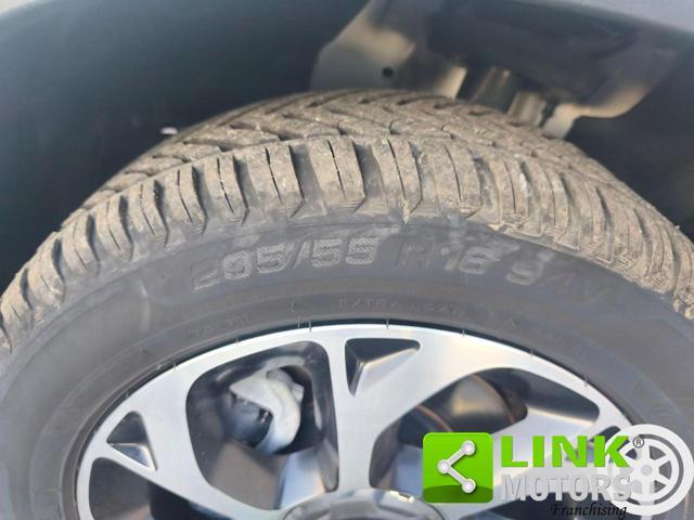 FIAT 500L 1.4 95 CV Cross