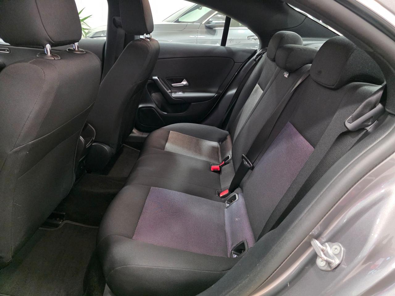 Mercedes-benz CLA 200 d Automatic Sport