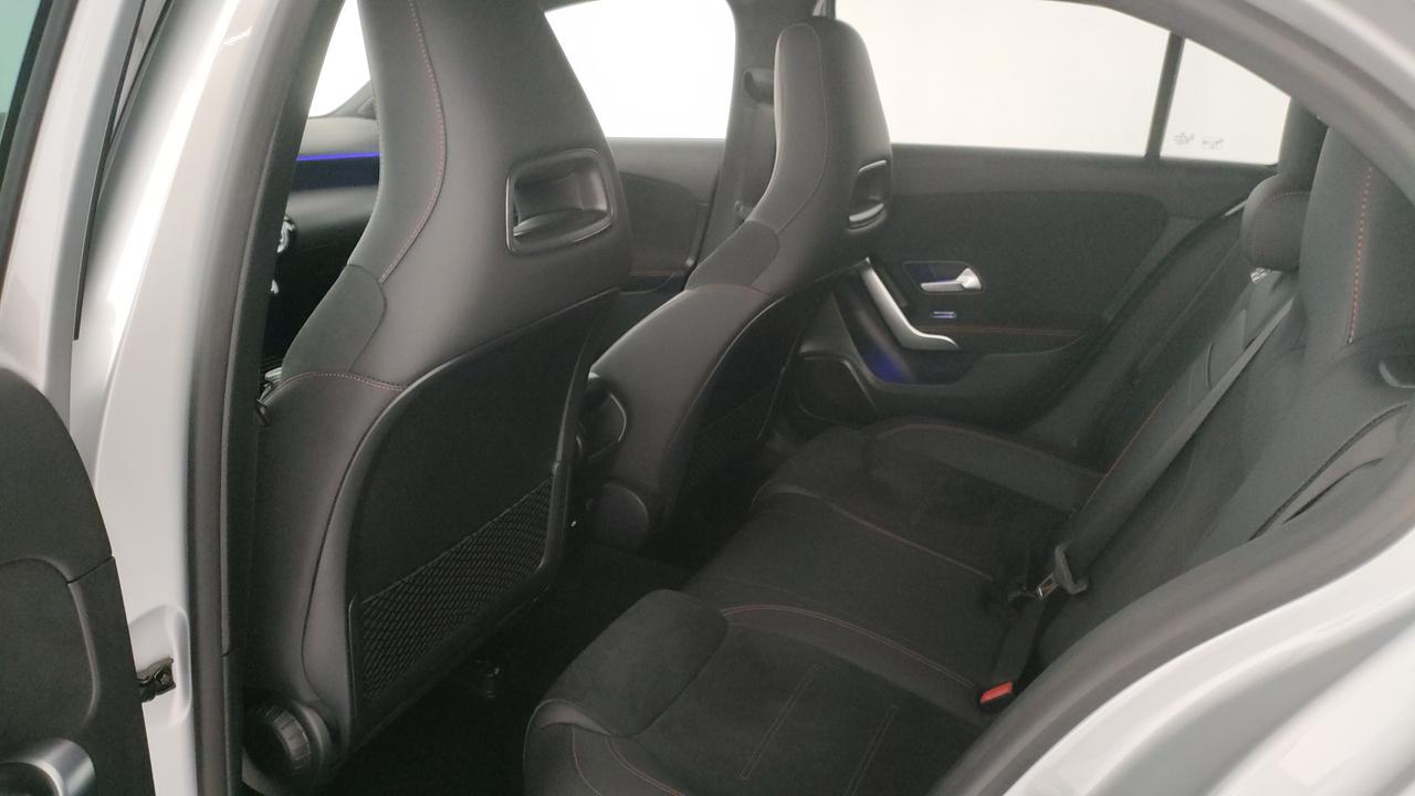 Mercedes-Benz A 200 d AMG Line Advanced Plus auto