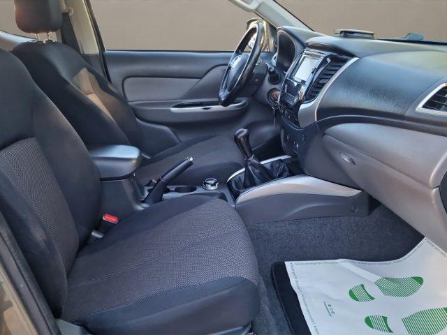MITSUBISHI L200 2.4 DI-D/181CV Club Cab Intense Hp Mivec SDA