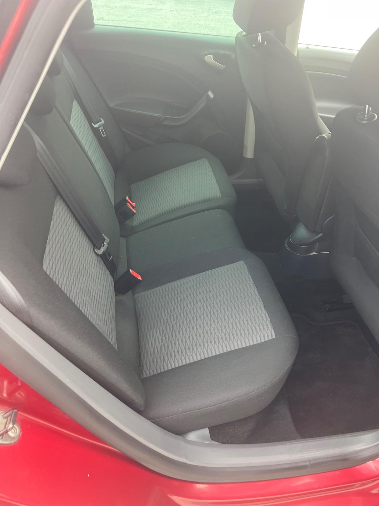 Seat Ibiza ST 1.6 TDI CR DPF Style SI NEOPATENTATI