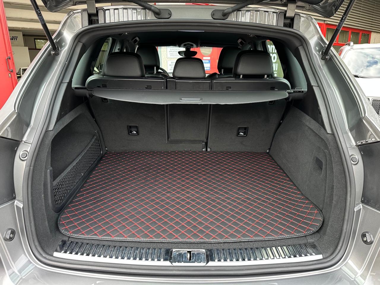 Porsche Cayenne 3.0 V6 tdi 245cv tiptronic