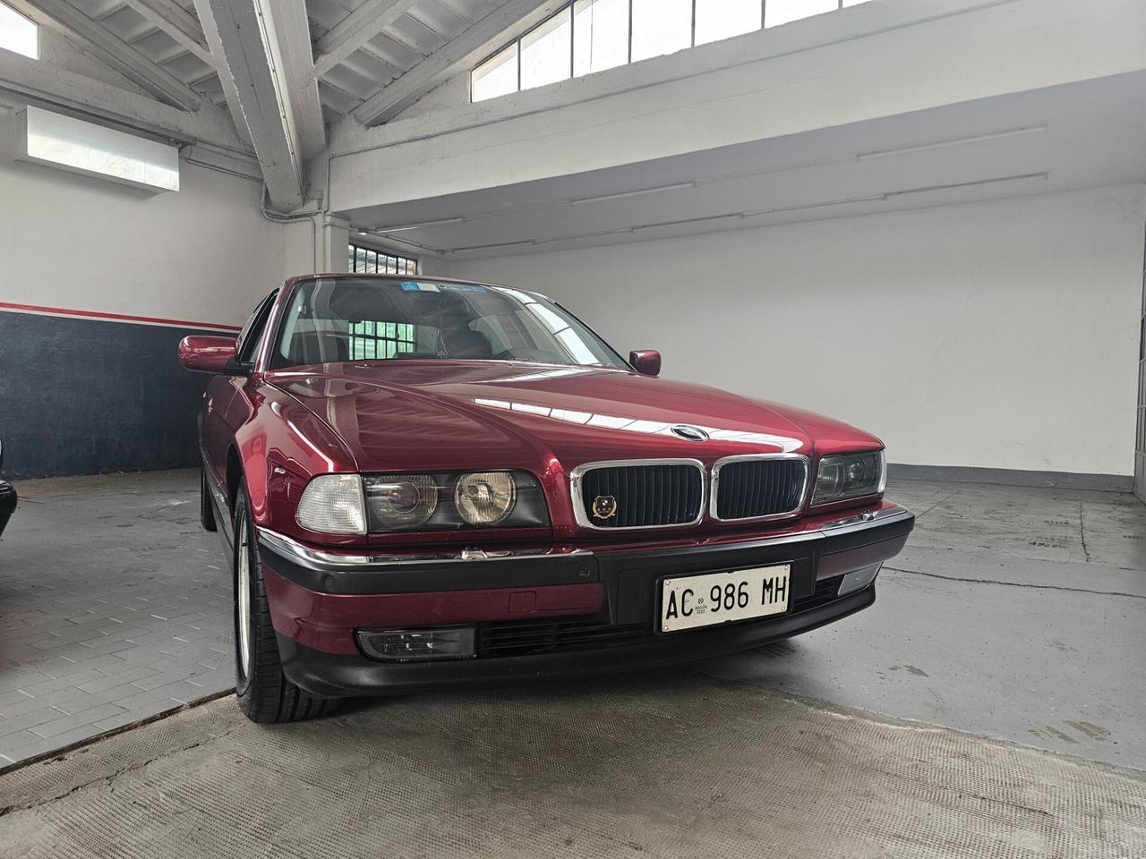 Bmw 740iL E38