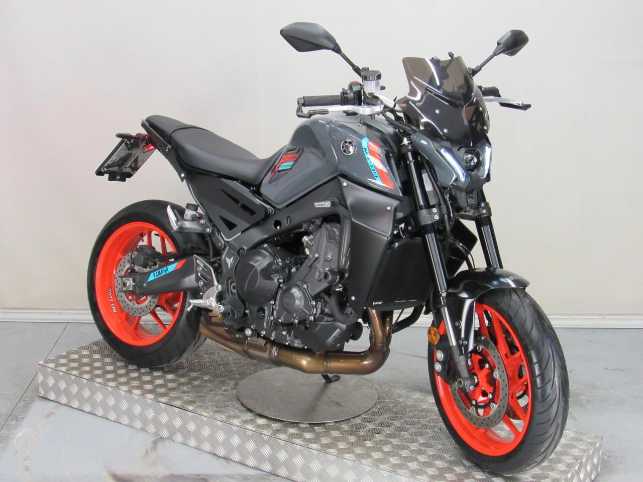 Yamaha MT-09 ABS STORM FLUO