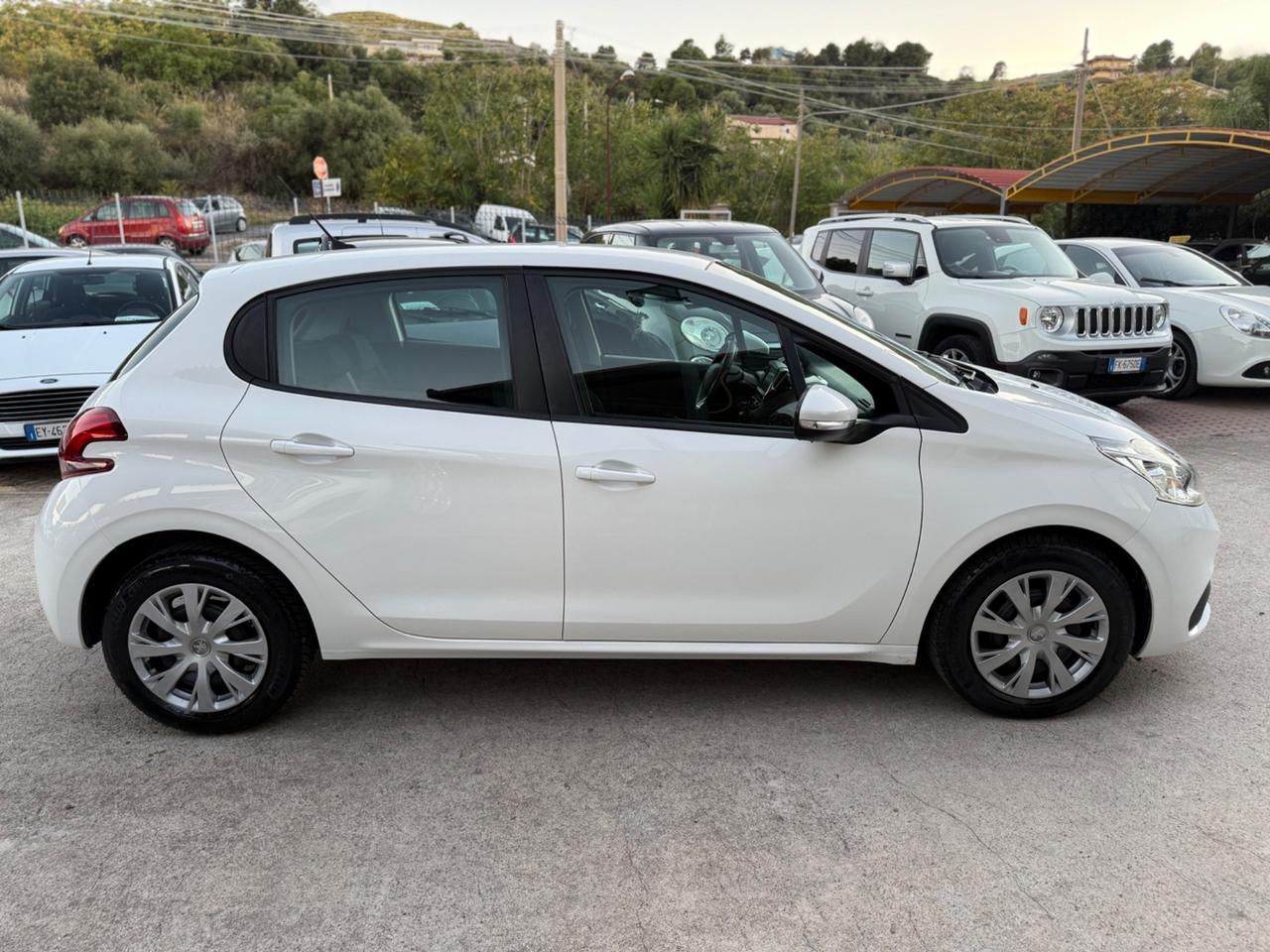 Peugeot 208 BlueHDi 75 5 porte Allure Km Certif