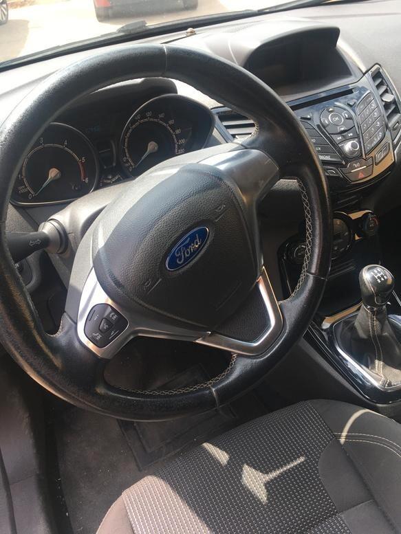 Ford Fiesta 1.5 TDCi 75CV 5 porte Titanium